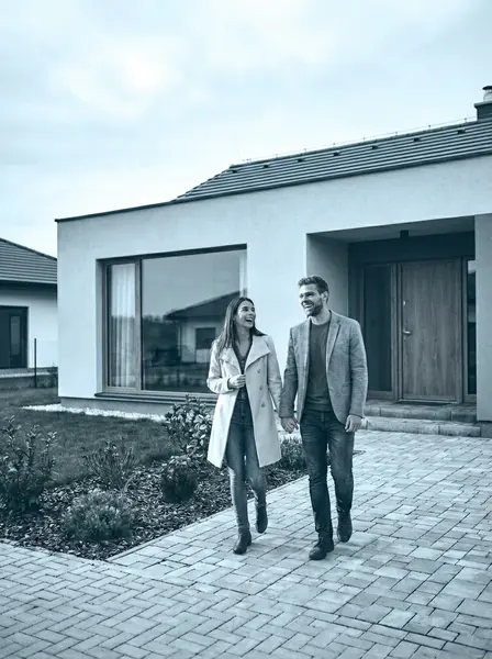 Immobilienmakler Beratungsgespräch